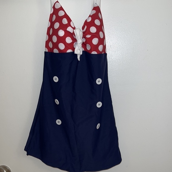 Small One Piece Bathing  Suit‎ - Picture 7 of 9